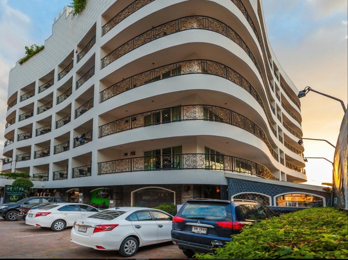Tara Court Hotel Pattaya Buitenkant foto