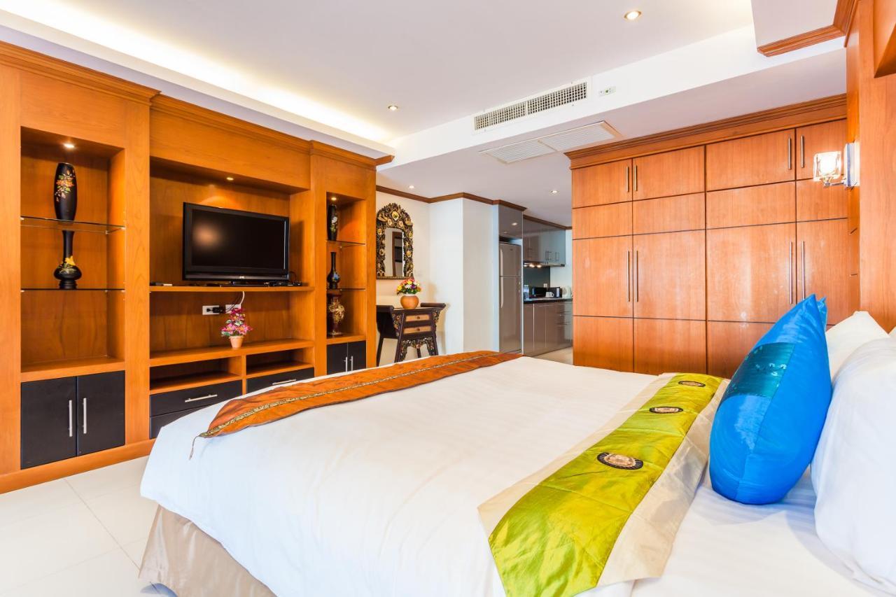 Tara Court Hotel Pattaya Buitenkant foto