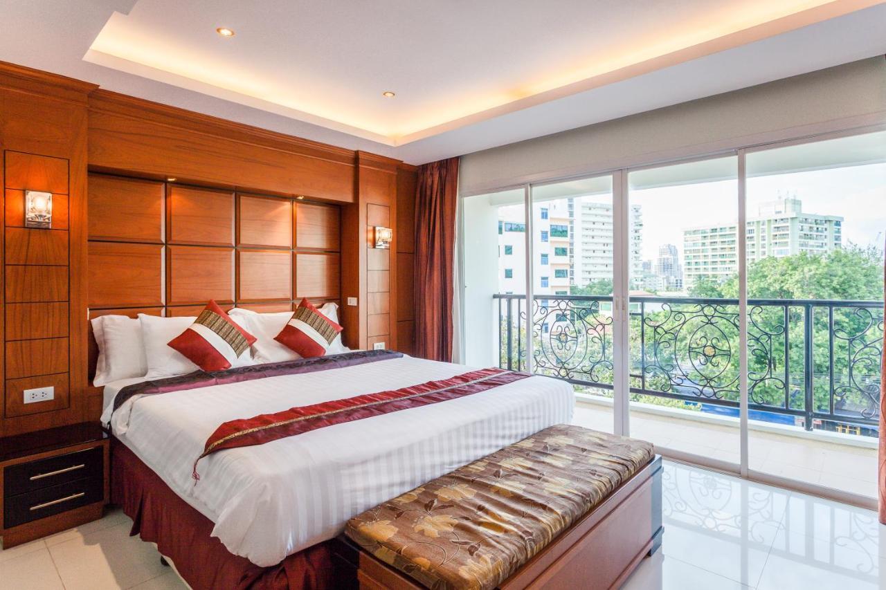 Tara Court Hotel Pattaya Buitenkant foto