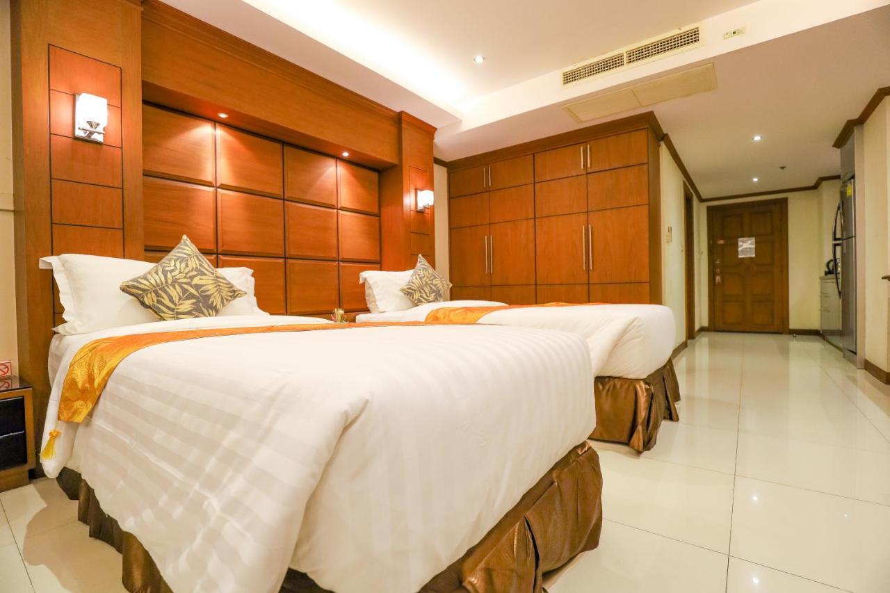Tara Court Hotel Pattaya Buitenkant foto