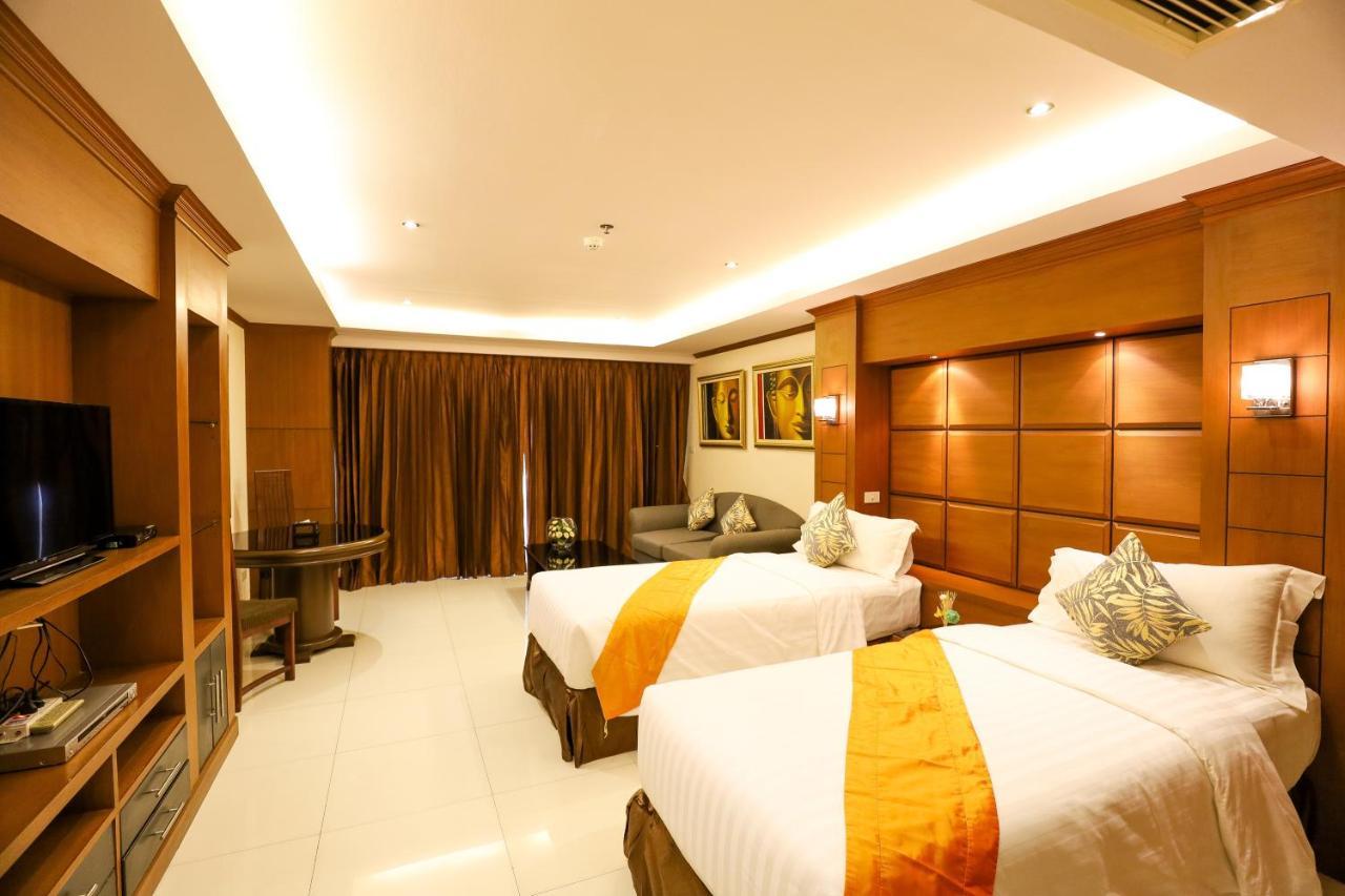 Tara Court Hotel Pattaya Buitenkant foto